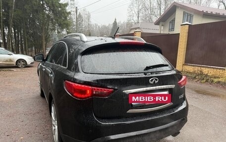 Infiniti FX II, 2010 год, 1 900 000 рублей, 18 фотография