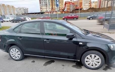Volkswagen Polo VI (EU Market), 2011 год, 550 000 рублей, 3 фотография