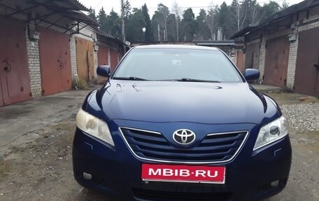 Toyota Camry, 2008 год, 1 120 000 рублей, 1 фотография
