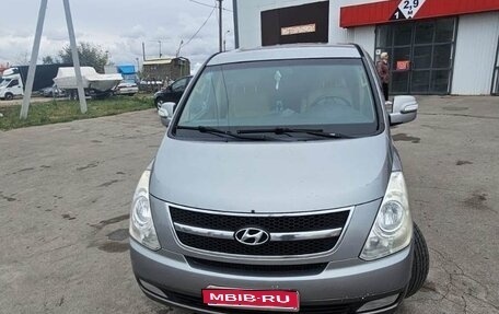 Hyundai Grand Starex Grand Starex I рестайлинг 2, 2011 год, 1 550 000 рублей, 1 фотография