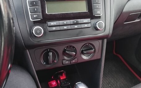 Volkswagen Polo VI (EU Market), 2011 год, 550 000 рублей, 7 фотография