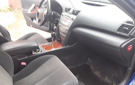 Toyota Camry, 2008 год, 1 120 000 рублей, 12 фотография