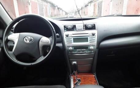 Toyota Camry, 2008 год, 1 120 000 рублей, 15 фотография