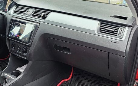 Skoda Rapid I, 2015 год, 890 000 рублей, 17 фотография