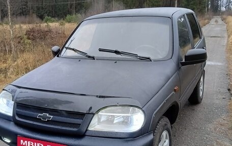 Chevrolet Niva I рестайлинг, 2005 год, 450 000 рублей, 3 фотография