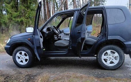 Chevrolet Niva I рестайлинг, 2005 год, 450 000 рублей, 11 фотография