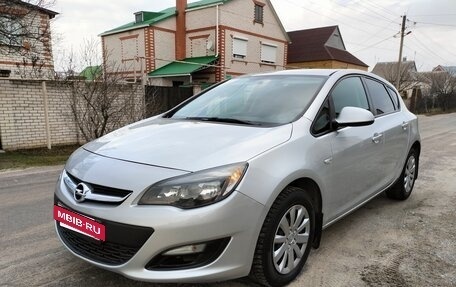 Opel Astra J, 2013 год, 597 000 рублей, 3 фотография