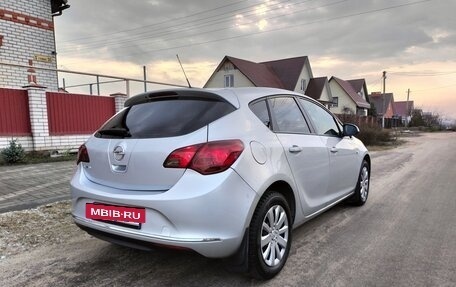 Opel Astra J, 2013 год, 597 000 рублей, 4 фотография