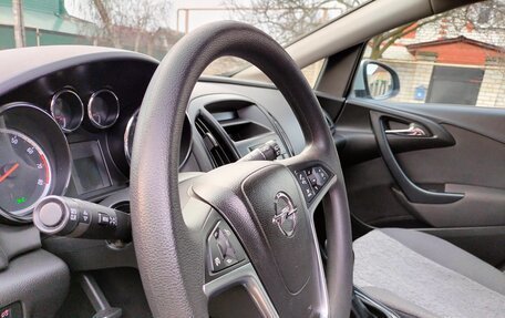 Opel Astra J, 2013 год, 597 000 рублей, 19 фотография