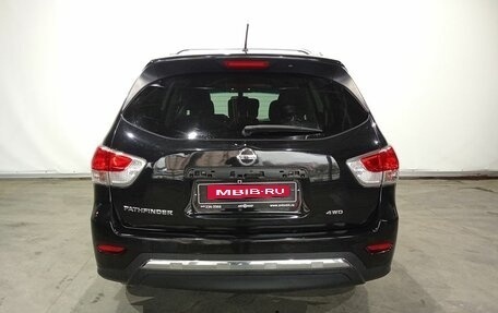 Nissan Pathfinder, 2016 год, 1 699 000 рублей, 5 фотография