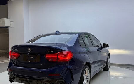 BMW 1 серия, 2022 год, 2 290 000 рублей, 5 фотография