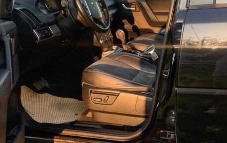 Land Rover Freelander II рестайлинг 2, 2010 год, 1 300 000 рублей, 12 фотография