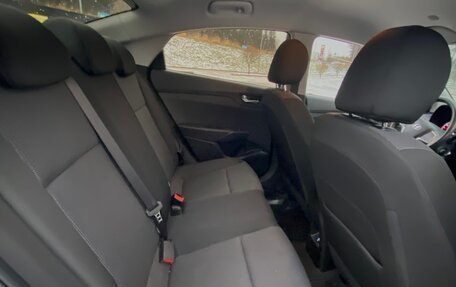 Hyundai Solaris II рестайлинг, 2021 год, 1 500 000 рублей, 15 фотография