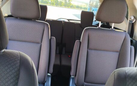 Honda Freed II, 2021 год, 2 400 000 рублей, 16 фотография