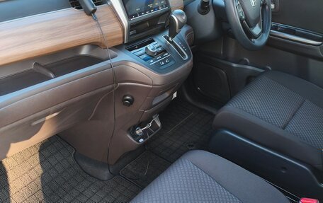 Honda Freed II, 2021 год, 2 400 000 рублей, 21 фотография