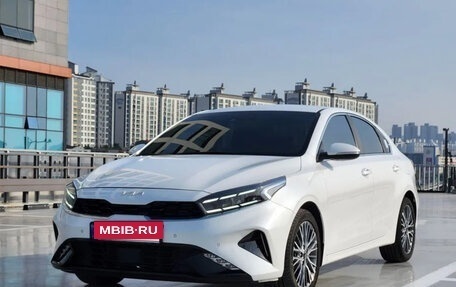 KIA K3, 2022 год, 1 840 000 рублей, 2 фотография