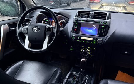 Toyota Land Cruiser Prado 150 рестайлинг 2, 2015 год, 3 650 000 рублей, 15 фотография