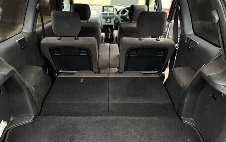 Toyota Gaia, 2003 год, 700 000 рублей, 9 фотография