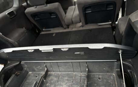 Toyota Gaia, 2003 год, 700 000 рублей, 11 фотография