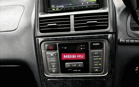 Toyota Gaia, 2003 год, 700 000 рублей, 18 фотография