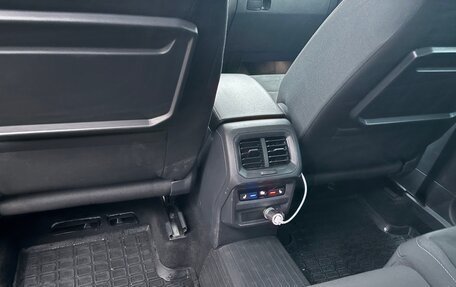 Volkswagen Tiguan II, 2017 год, 2 550 000 рублей, 10 фотография