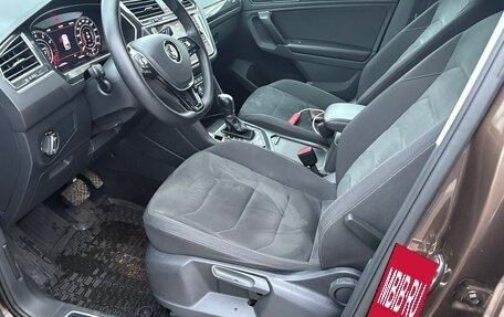 Volkswagen Tiguan II, 2017 год, 2 550 000 рублей, 11 фотография