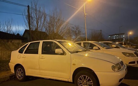 Volkswagen Polo III рестайлинг, 1997 год, 400 000 рублей, 3 фотография