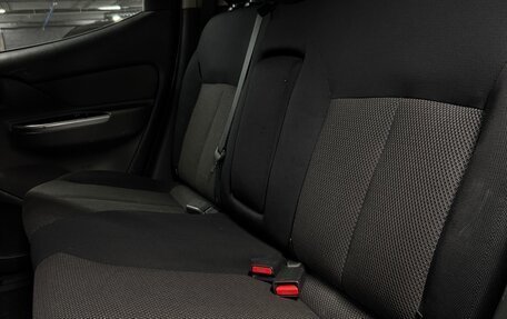 Mitsubishi L200 IV рестайлинг, 2018 год, 2 395 000 рублей, 9 фотография