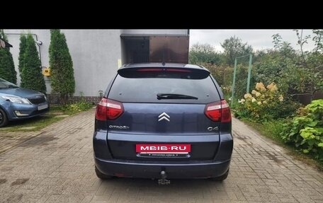 Citroen C4 Picasso II рестайлинг, 2007 год, 650 000 рублей, 2 фотография