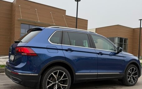 Volkswagen Tiguan II, 2021 год, 3 599 000 рублей, 11 фотография