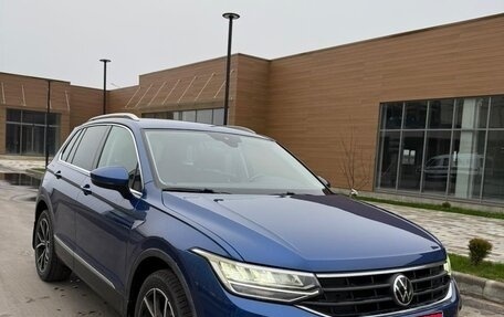 Volkswagen Tiguan II, 2021 год, 3 599 000 рублей, 12 фотография