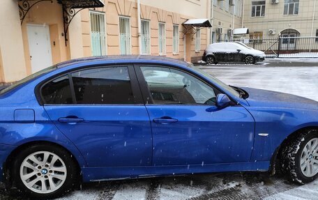 BMW 3 серия, 2007 год, 1 050 000 рублей, 10 фотография