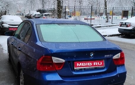 BMW 3 серия, 2007 год, 1 050 000 рублей, 1 фотография