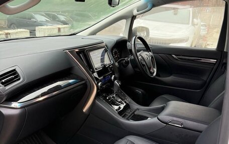 Toyota Alphard III, 2019 год, 5 000 000 рублей, 13 фотография