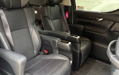 Toyota Alphard III, 2019 год, 5 000 000 рублей, 9 фотография