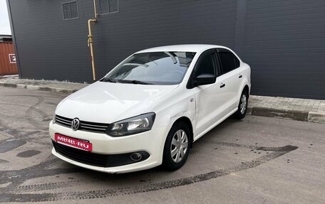 Volkswagen Polo VI (EU Market), 2013 год, 545 000 рублей, 1 фотография