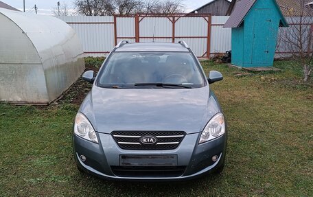 KIA cee'd I рестайлинг, 2009 год, 650 000 рублей, 2 фотография