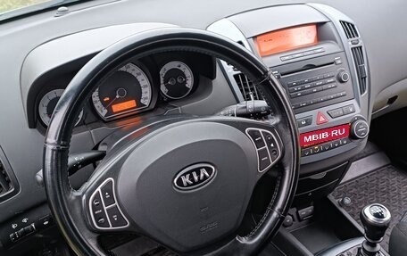 KIA cee'd I рестайлинг, 2009 год, 650 000 рублей, 14 фотография