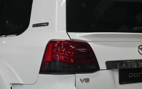 Toyota Land Cruiser 200, 2011 год, 4 200 000 рублей, 8 фотография