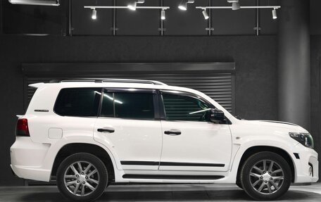 Toyota Land Cruiser 200, 2011 год, 4 200 000 рублей, 6 фотография