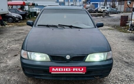 Nissan Almera, 1997 год, 100 000 рублей, 2 фотография