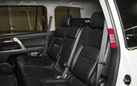 Toyota Land Cruiser 200, 2011 год, 4 200 000 рублей, 25 фотография