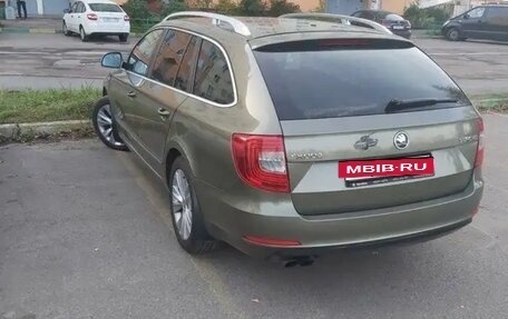 Skoda Superb III рестайлинг, 2014 год, 1 000 000 рублей, 4 фотография