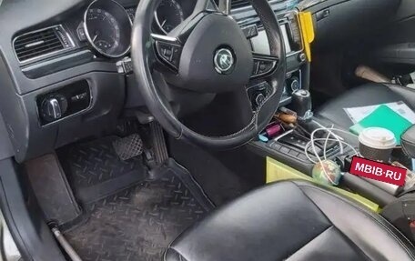 Skoda Superb III рестайлинг, 2014 год, 1 000 000 рублей, 6 фотография