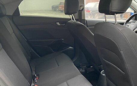 Hyundai Solaris II рестайлинг, 2019 год, 1 260 000 рублей, 12 фотография