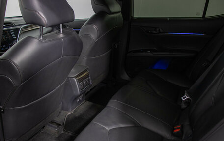 Toyota Camry, 2020 год, 3 260 000 рублей, 11 фотография