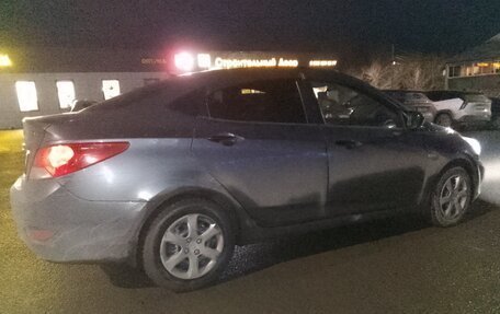 Hyundai Solaris II рестайлинг, 2011 год, 765 000 рублей, 3 фотография