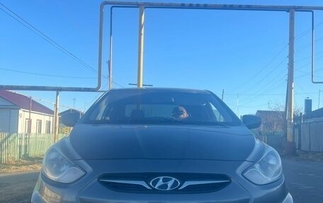 Hyundai Solaris II рестайлинг, 2011 год, 765 000 рублей, 8 фотография