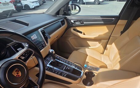 Porsche Macan I рестайлинг, 2016 год, 3 000 000 рублей, 5 фотография