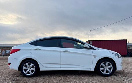 Hyundai Solaris II рестайлинг, 2016 год, 950 000 рублей, 4 фотография